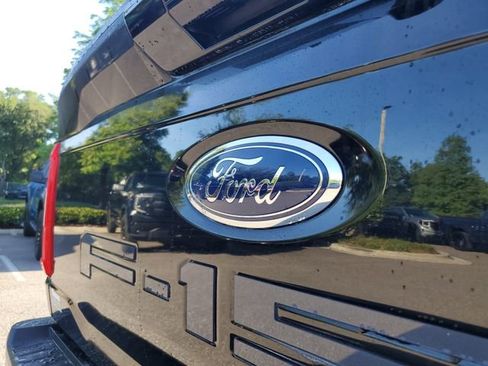 Used 2022 Ford F150 XLT w/ Equipment Group 302A High RWD image 6