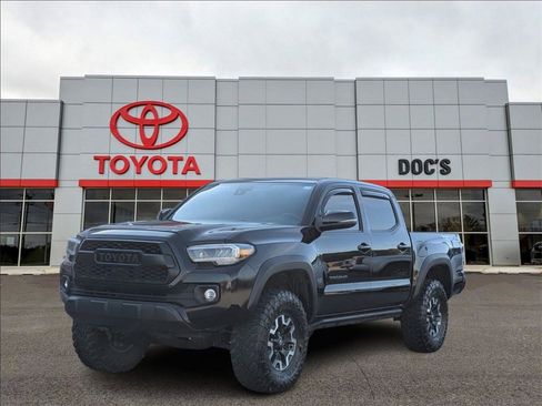 Used 2023 Toyota Tacoma TRD Off-Road image 1