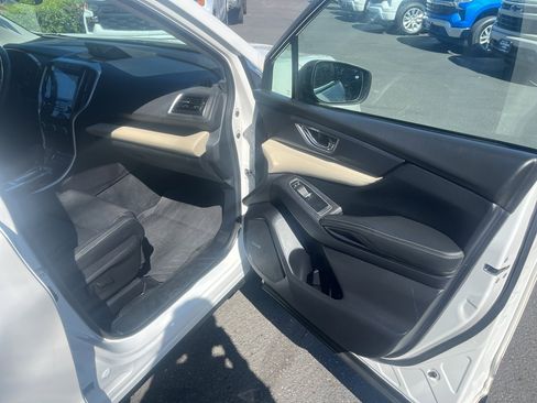Used 2020 Subaru Ascent Limited w/ Technology Package image 31