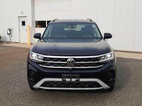 Used 2021 Volkswagen Atlas SE image 2