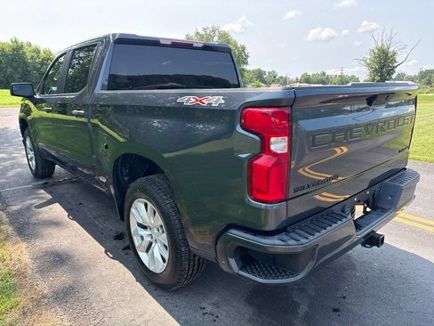Used 2021 Chevrolet Silverado 1500 Custom w/ LPO, Dark Essentials Package AWD/4WD image 5