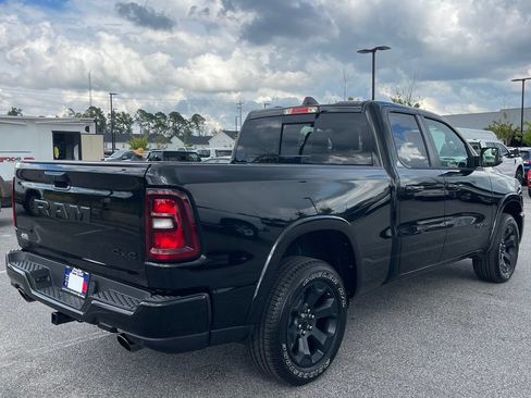 Used 2025 RAM 1500 Big Horn AWD/4WD image 23