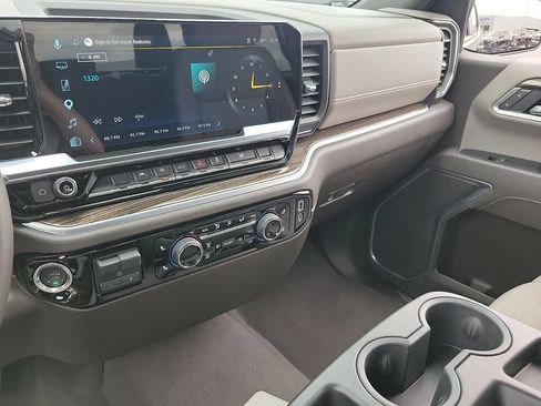 Used 2026 Chevrolet Silverado 1500 RST AWD/4WD image 20