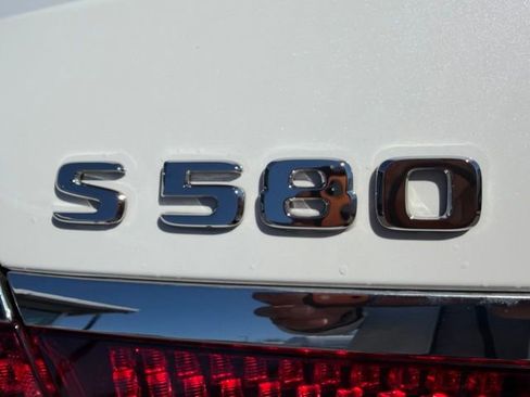 Used 2026 Mercedes-Benz S 580 4MATIC Sedan image 9