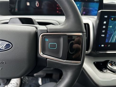 Certified 2025 Ford Expedition Max Active image 31