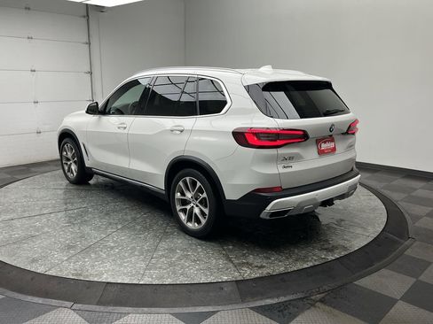 Used 2021 BMW X5 xDrive40i w/ Premium Package 2 image 2