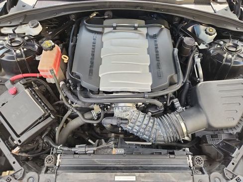 Used 2016 Chevrolet Camaro SS image 29