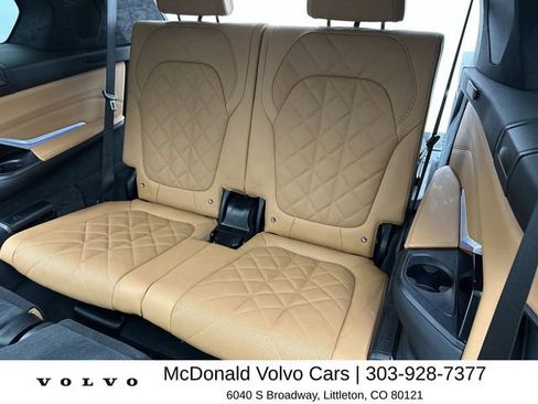 Used 2024 BMW X7 xDrive40i w/ M Sport Package AWD/4WD image 24