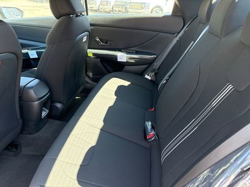 New 2026 Hyundai Elantra Sport FWD image 21