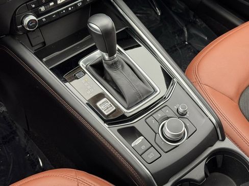 Certified 2024 MAZDA CX-5 Carbon Edition image 17