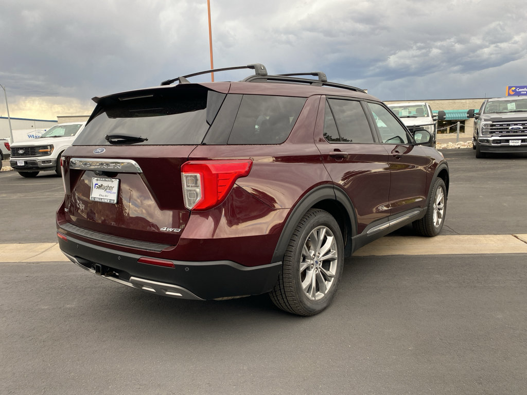 Certified 2022 Ford Explorer XLT w/ Equipment Group 202A AWD/4WD image 19