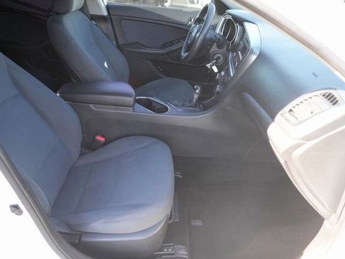Used 2015 Kia Optima LX image 18