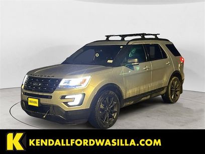 Used 2017 Ford Explorer XLT w/ Equipment Group 202A
