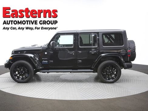 Used 2023 Jeep Wrangler Unlimited Sahara image 59
