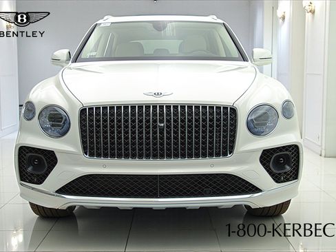 Certified 2023 Bentley Bentayga Extended Wheelbase image 17