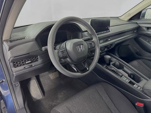 Certified 2023 Honda Accord EX image 9