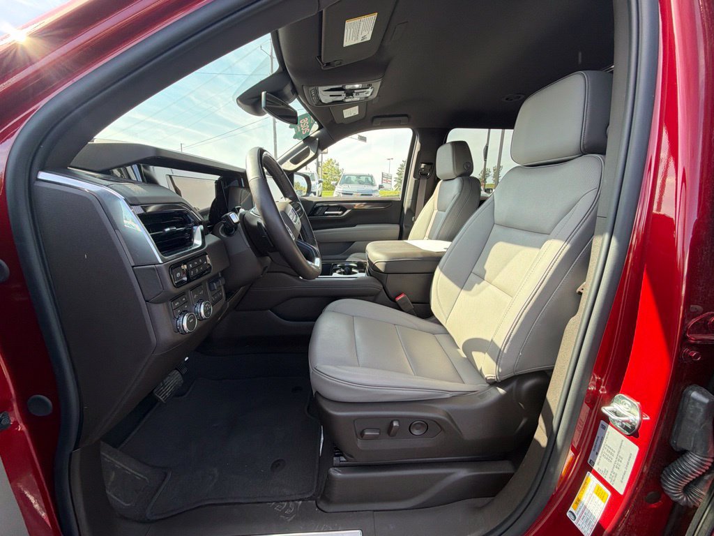 Certified 2026 GMC Yukon XL Elevation AWD/4WD image 9