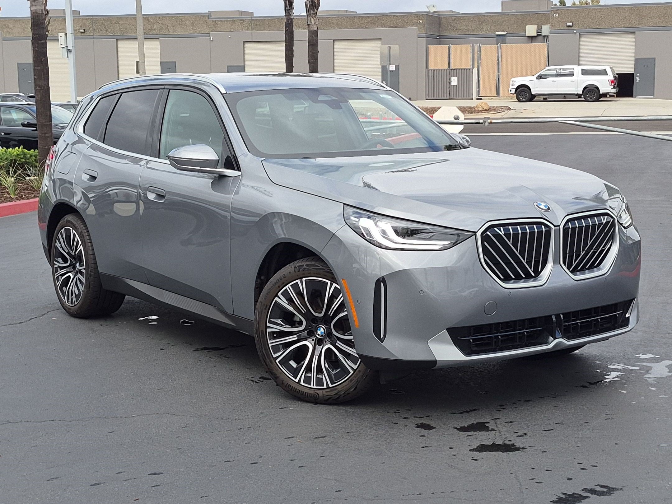 Used 2026 BMW X3 xDrive30i AWD/4WD image 2