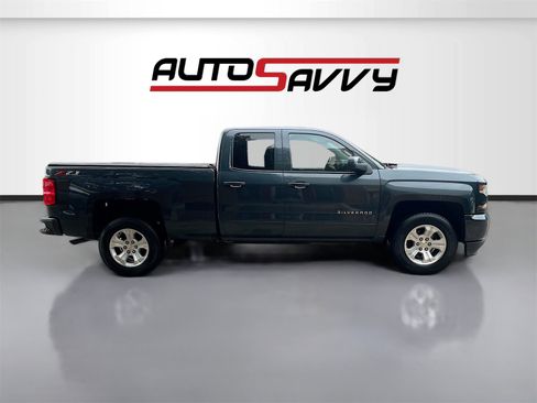 Used 2018 Chevrolet Silverado 1500 LT w/ All Star Edition image 8