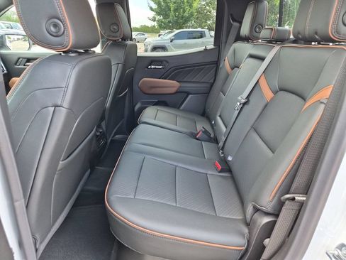 New 2026 GMC Canyon AT4 w/ AT4 Premium Package AWD/4WD image 38