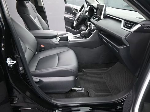 Used 2025 Toyota RAV4 XLE Premium w/ Weather Package image 12