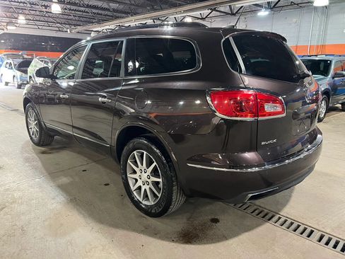 Used 2017 Buick Enclave Leather FWD image 5