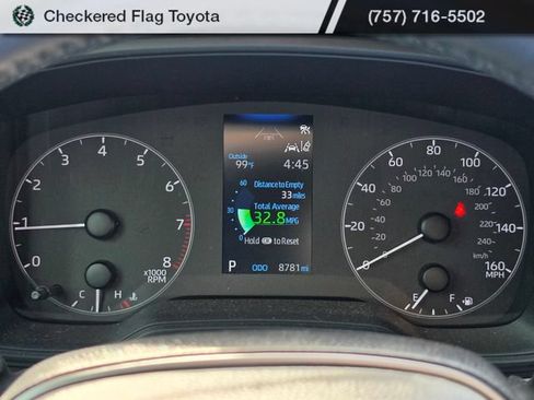 Used 2025 Toyota Corolla SE FWD image 10