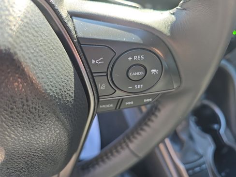 Used 2024 Toyota Camry SE image 22