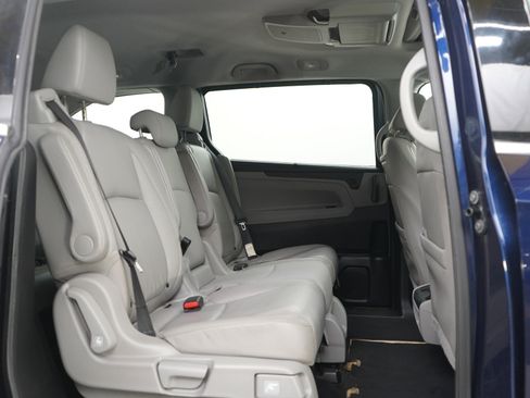 Used 2019 Honda Odyssey Touring image 13