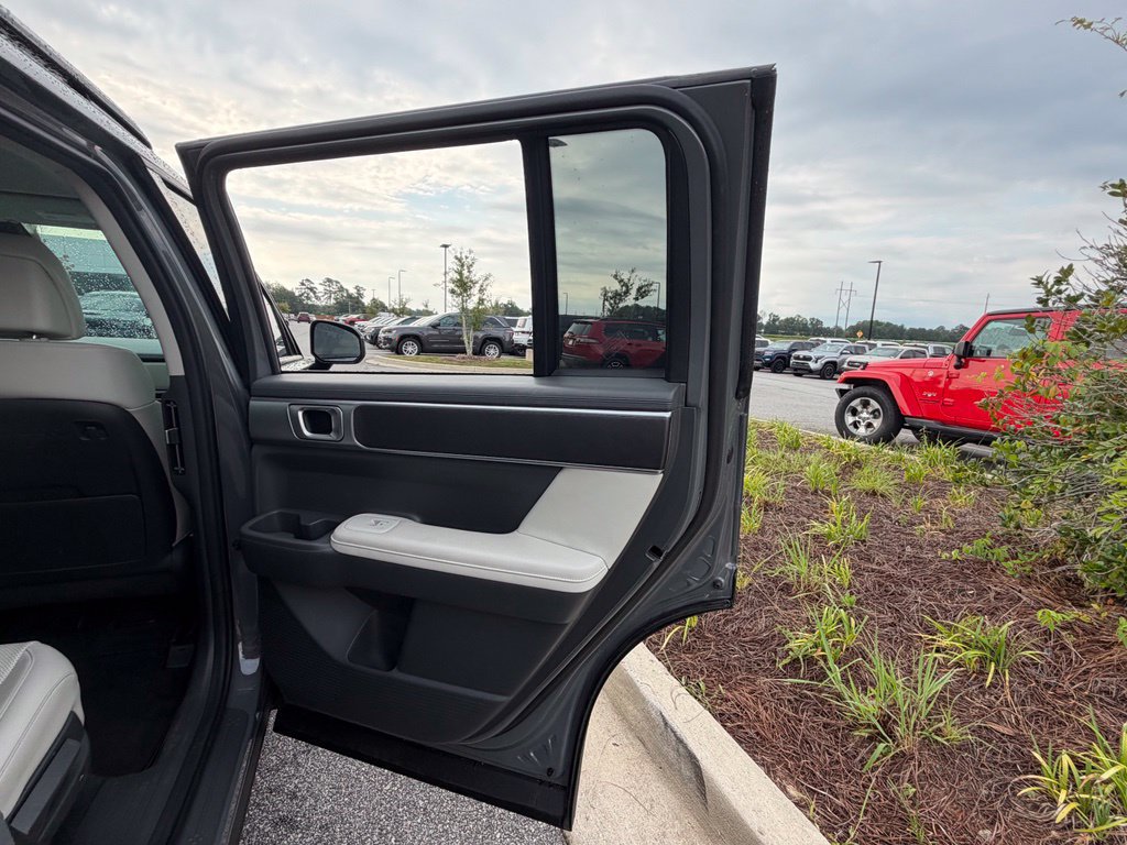 Used 2024 Hyundai Santa Fe SEL FWD image 50