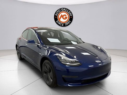 Used 2018 Tesla Model 3 Long Range RWD image 1