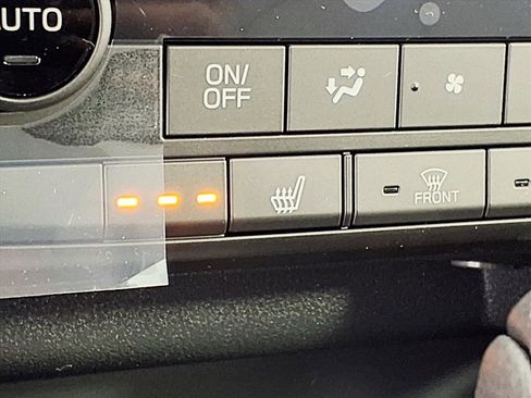 New 2026 Subaru Outback Limited image 8