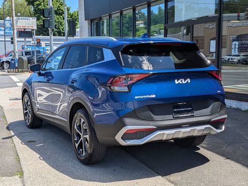 Certified 2024 Kia Sportage EX AWD/4WD image 9