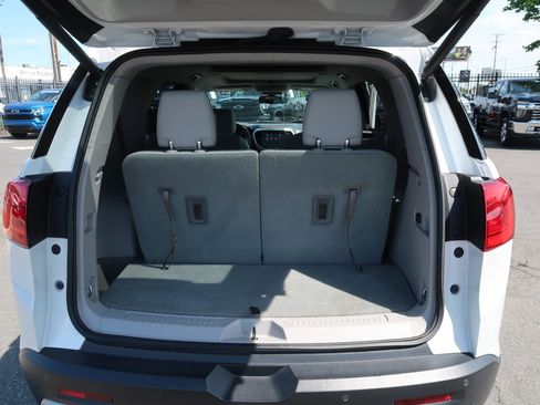Used 2018 GMC Acadia SLT AWD/4WD image 39