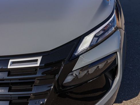 New 2026 Nissan Rogue SV image 10