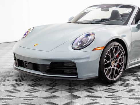 New 2026 Porsche 911 Carrera 4S image 38