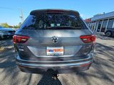 Used 2018 Volkswagen Tiguan SE w/ Panoramic Sunroof Package image 6