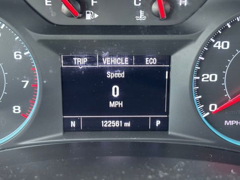 Used 2023 Chevrolet Malibu LT FWD image 25