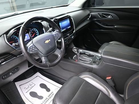 Used 2021 Chevrolet Traverse Premier w/ Redline Edition image 18