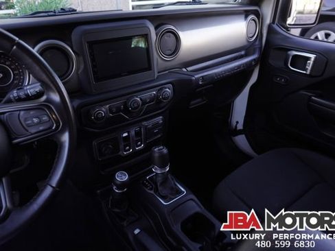 Used 2020 Jeep Wrangler Sport image 88