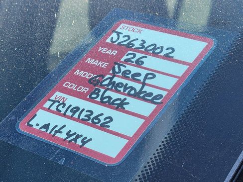 New 2026 Jeep Grand Cherokee Altitude image 23