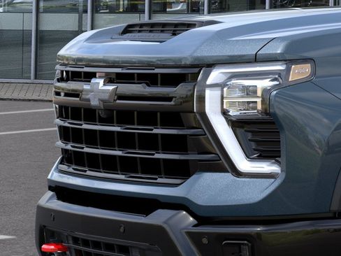 New 2026 Chevrolet Silverado 2500 LT w/ Trail Boss Package AWD/4WD image 13