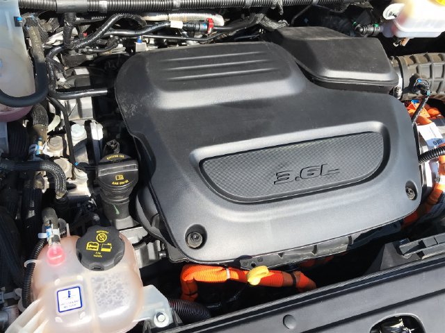 Used 2024 Chrysler Pacifica Limited FWD image 22