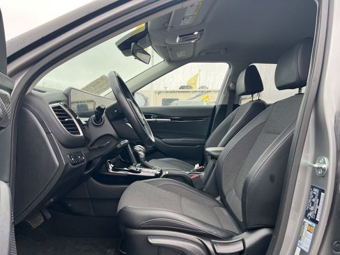 Used 2025 Kia Seltos S FWD image 12