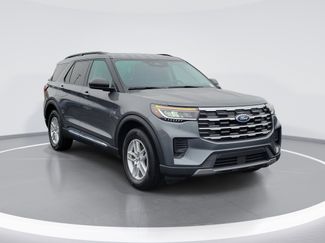 Used 2025 Ford Explorer Active video 2
