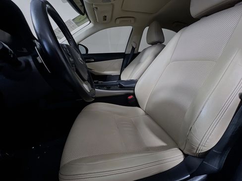 Used 2016 Lexus IS 200t image 15