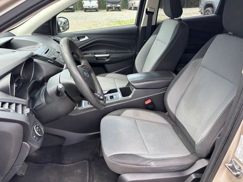 Used 2018 Ford Escape SE AWD/4WD image 11