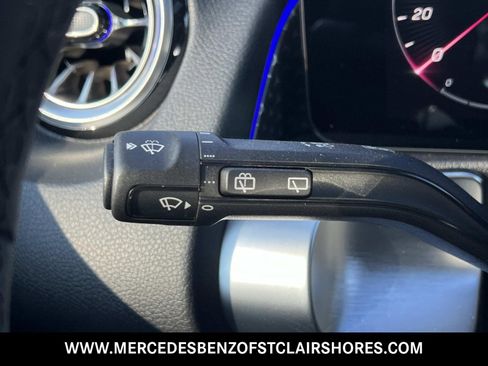 New 2026 Mercedes-Benz GLB 250 4MATIC image 33