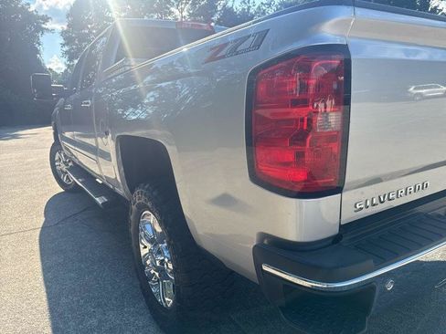 Used 2018 Chevrolet Silverado 2500 LTZ w/ Duramax Plus Package AWD/4WD image 23
