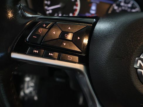 Used 2023 Nissan Altima 2.5 SL AWD/4WD image 19